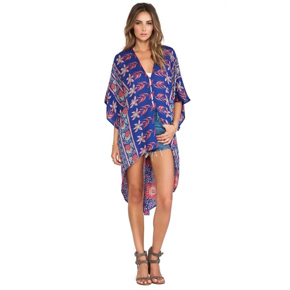 Flynn Skye Tops - Flynn Skye Stevie Kimono Top Low High Button Flora